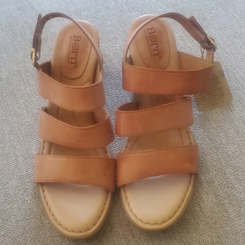 Strappy leather sandals